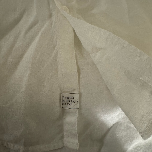 Frank & Eileen Classic White Button Down Tunic Shirt / Beach Cover Up - Size Sma - Picture 8 of 8